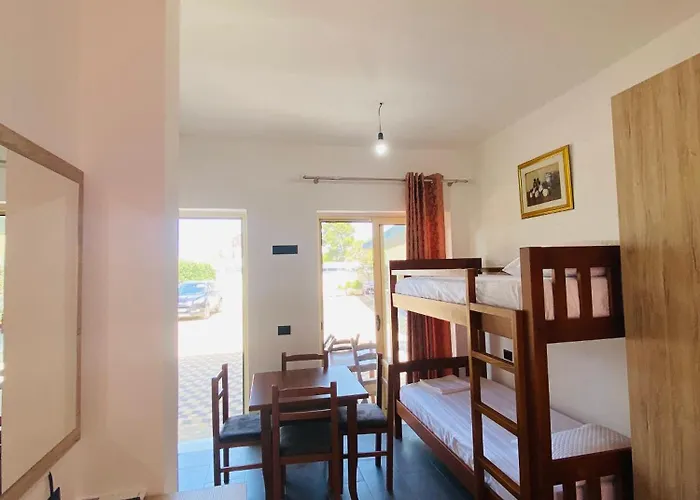 Holiday Cabins Vlore