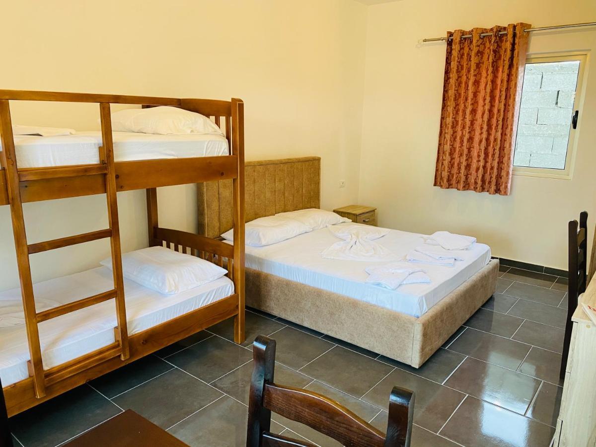 Holiday Cabins Vlore