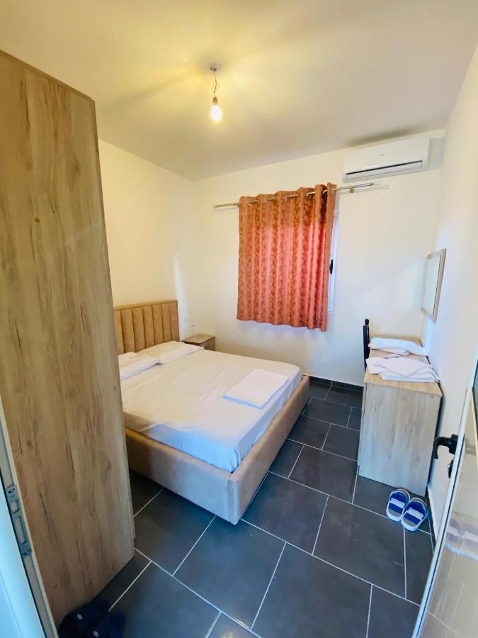 Holiday Cabins Vlore * Vlorë