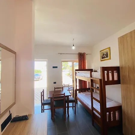 Holiday Cabins Vlorë Exterior foto