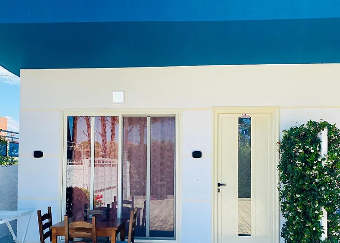 Holiday Cabins Vlore