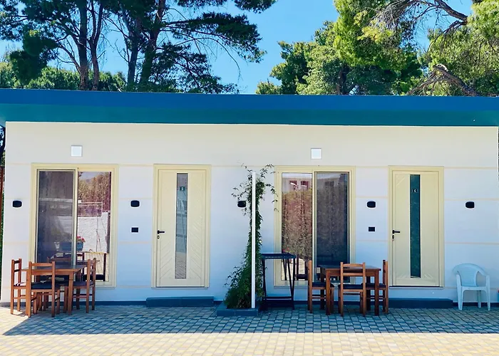 Holiday Cabins Vlore