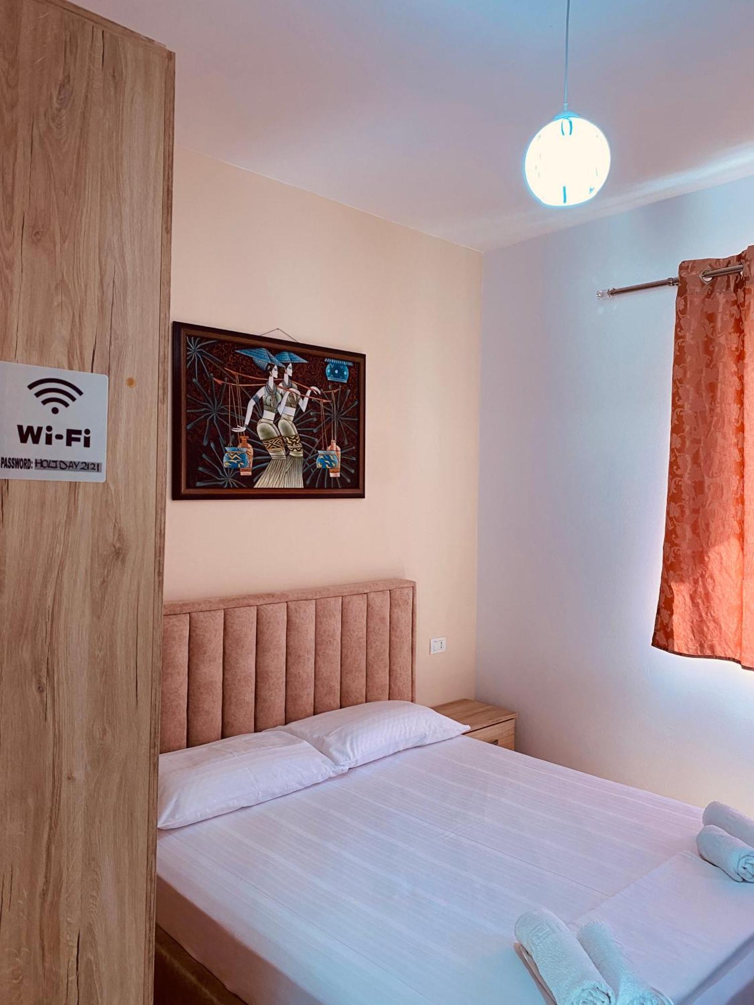 Holiday Cabins Vlore *